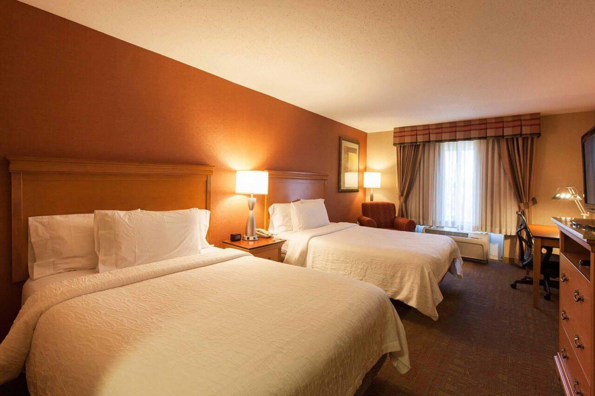 Hilton Garden Inn Chicago/Тинли-Парк Экстерьер фото